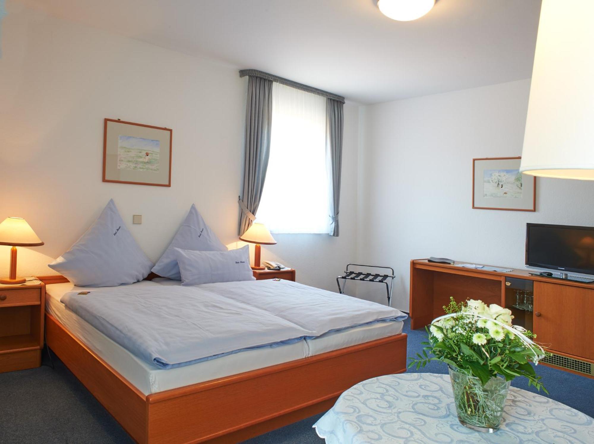 Hotel Muenster 엠멜샤우젠 외부 사진
